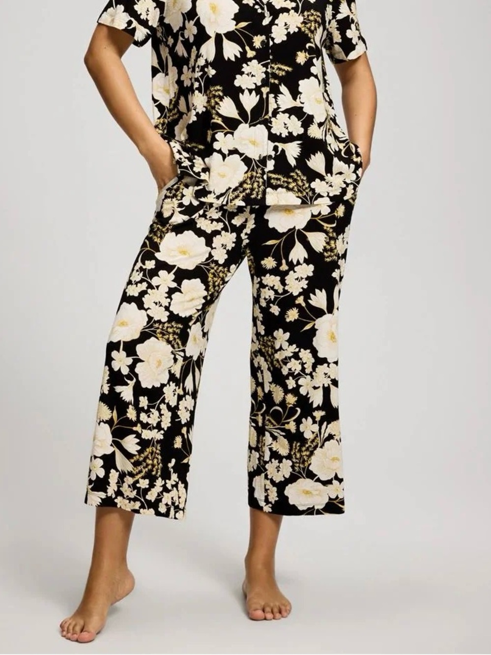 Soma Black Floral Wide-Leg Cropped Pajama Pants XL